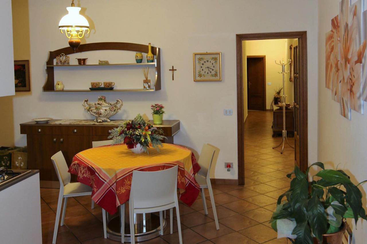 Lovely Tuscan Country House Siena Exterior foto