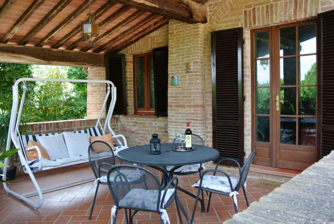 Lovely Tuscan Country House Siena Exterior foto